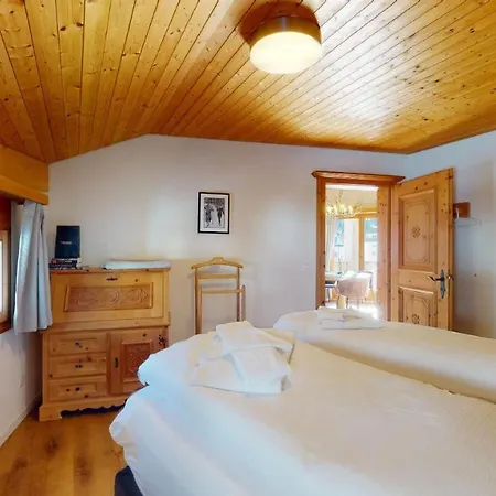 Abitaziun Cravunera -