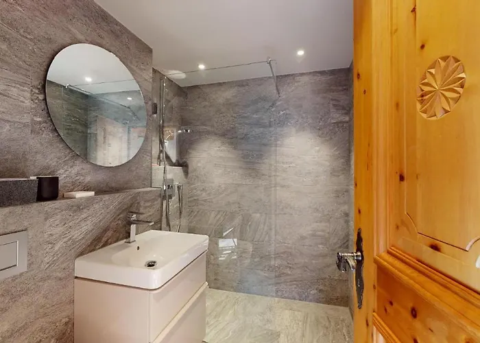 Appartement Abitaziun Cravunera - *